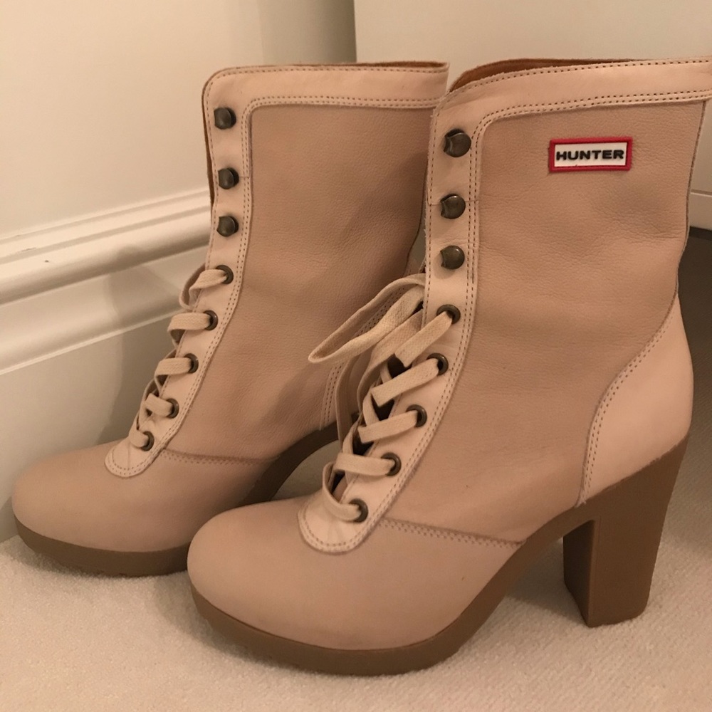 HUNTER BOOTIES